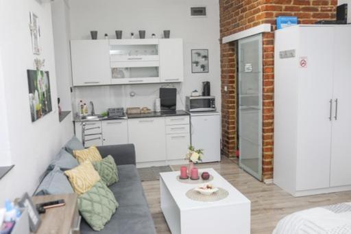 Helly'S Apartman - Self Check-In - Jajce Bagian luar foto